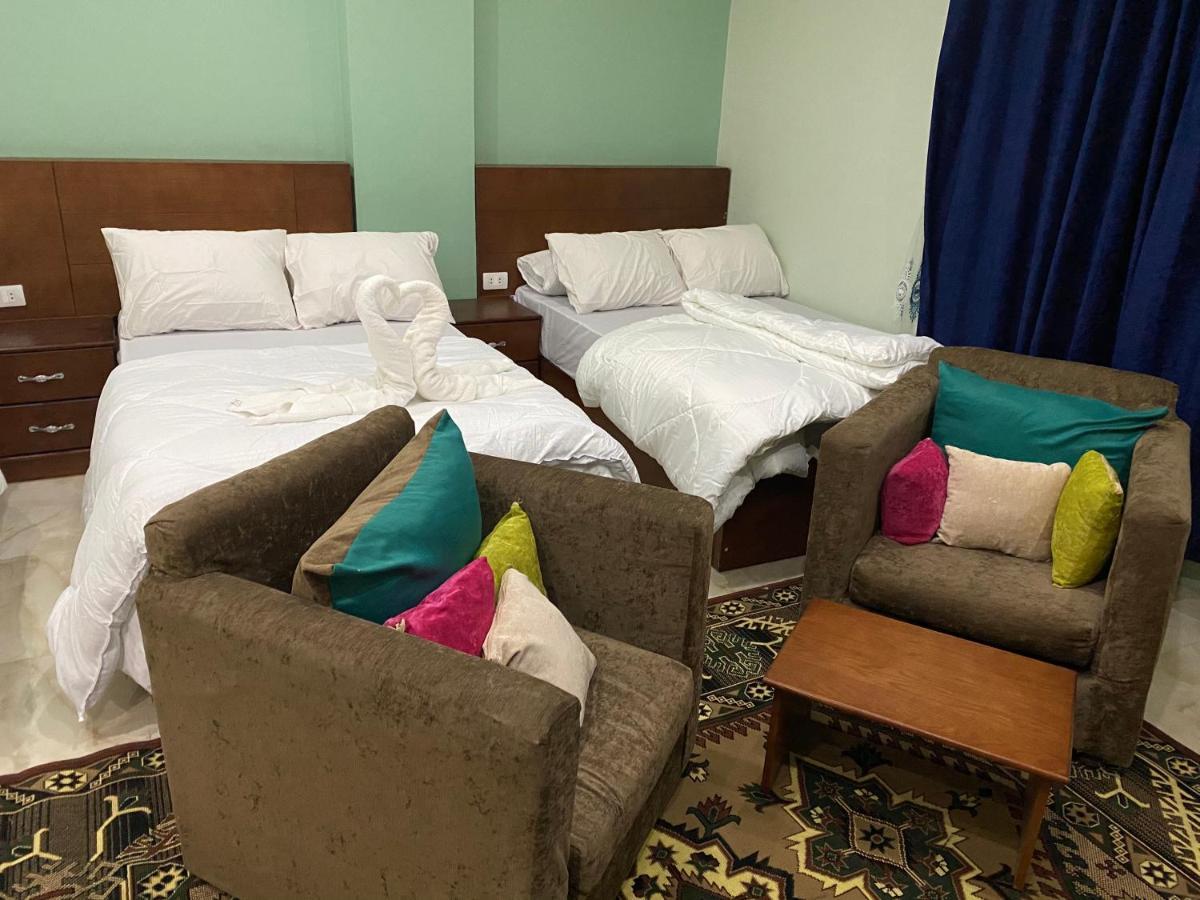 Grand Pyramids View Hotel Kair Zewnętrze zdjęcie