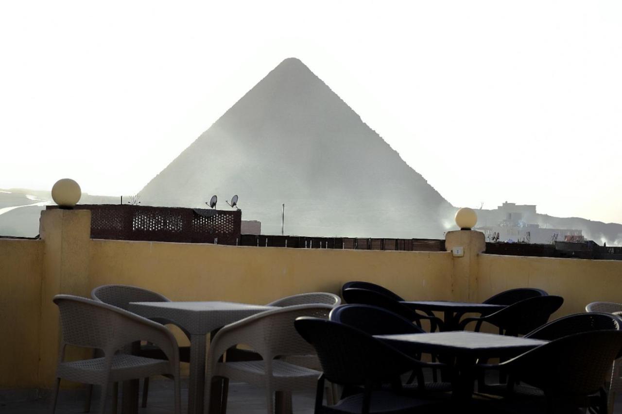 Grand Pyramids View Hotel Kair Zewnętrze zdjęcie