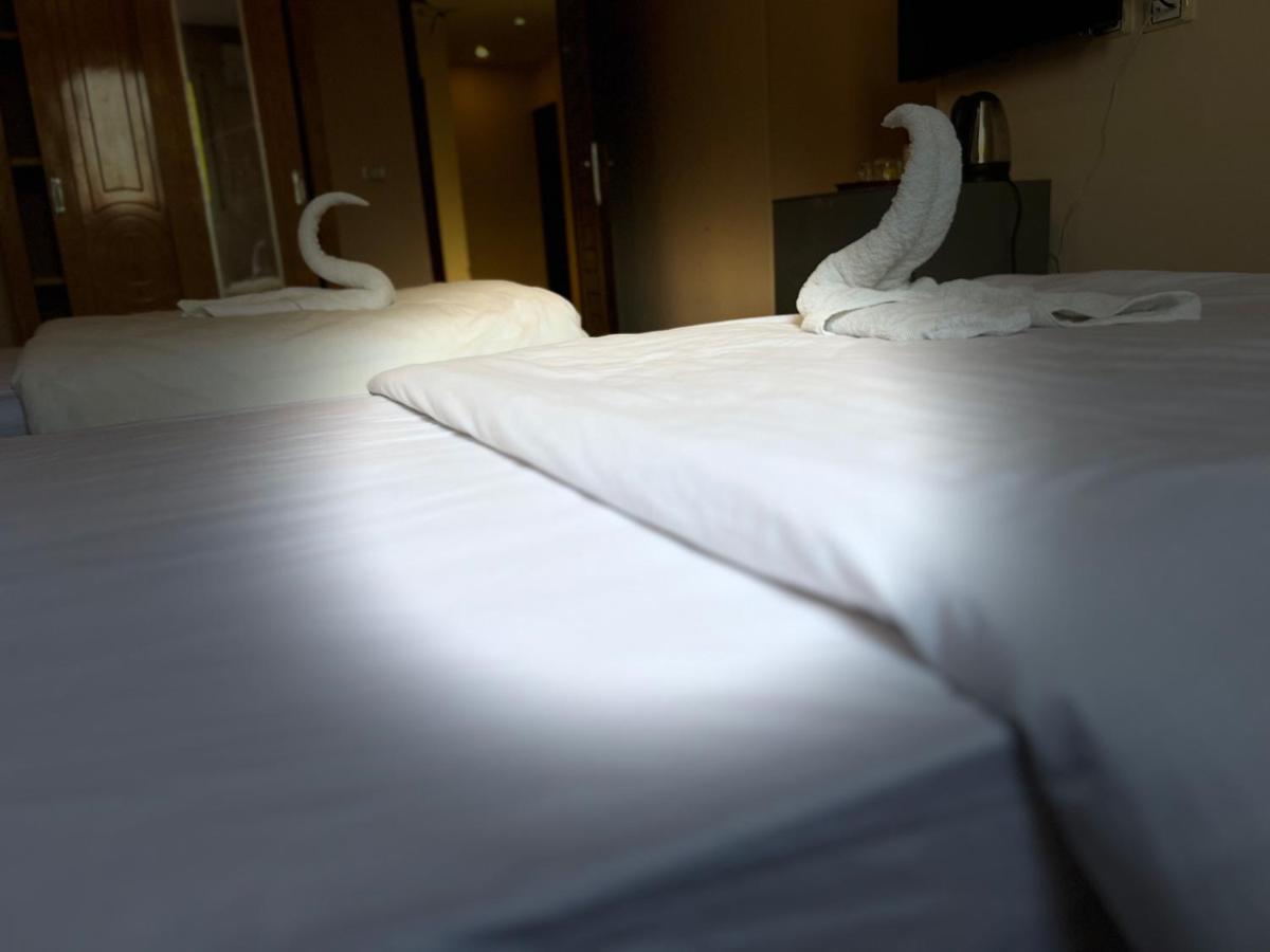 Grand Pyramids View Hotel Kair Zewnętrze zdjęcie