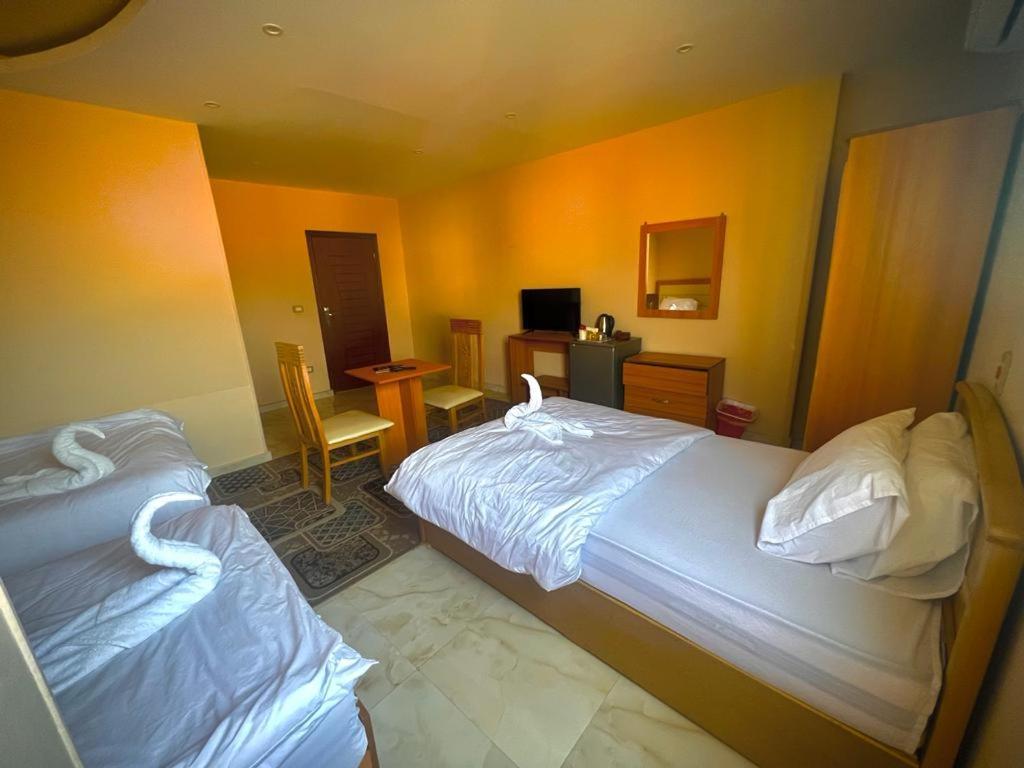 Grand Pyramids View Hotel Kair Zewnętrze zdjęcie